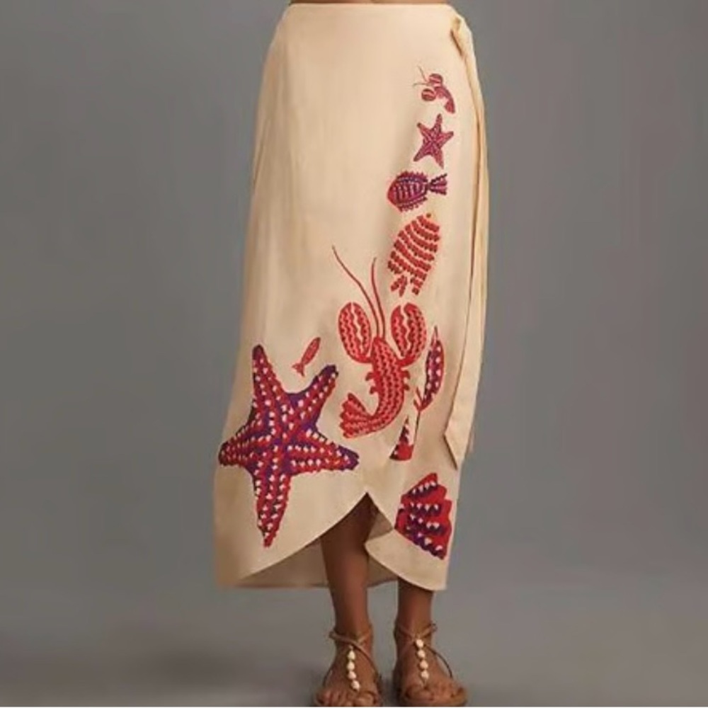 FARM Rio Cream Midi Skirt with Red and Purple Sea Life Design